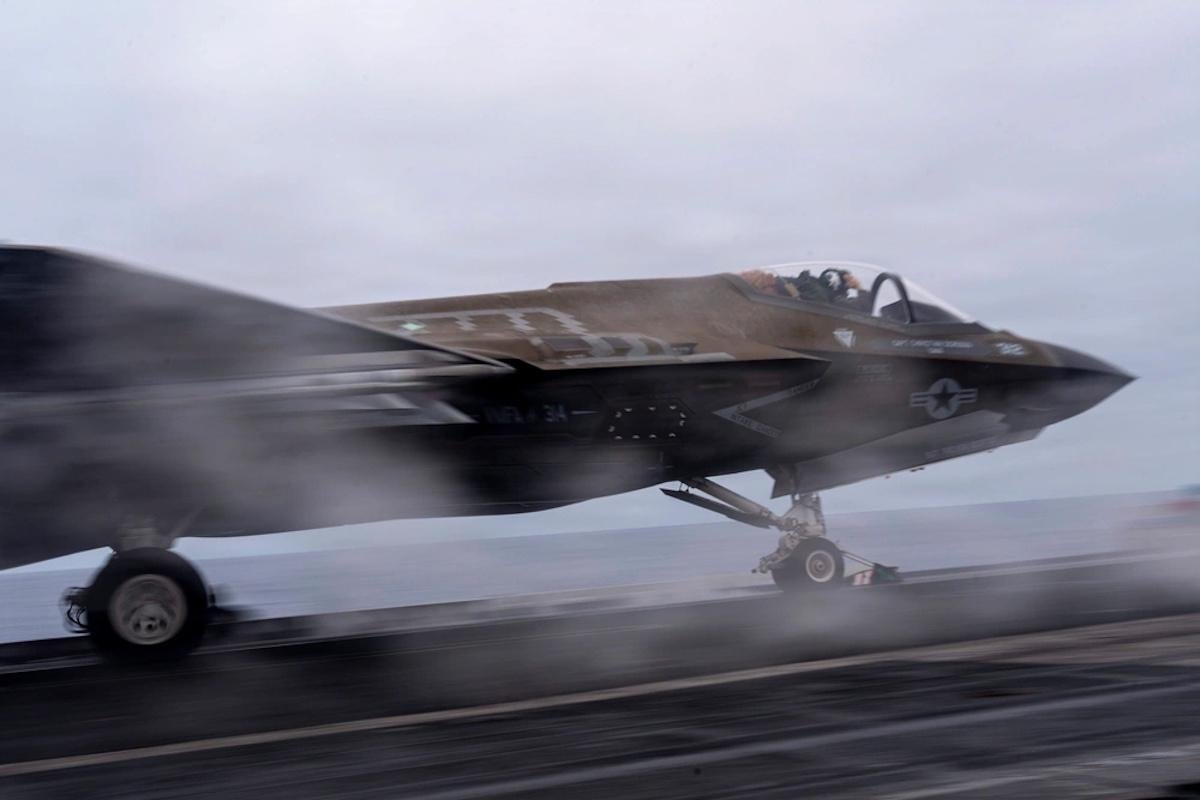 В Мережі показали F-35 із позначками про знищення одразу трьох субмарин Ірану