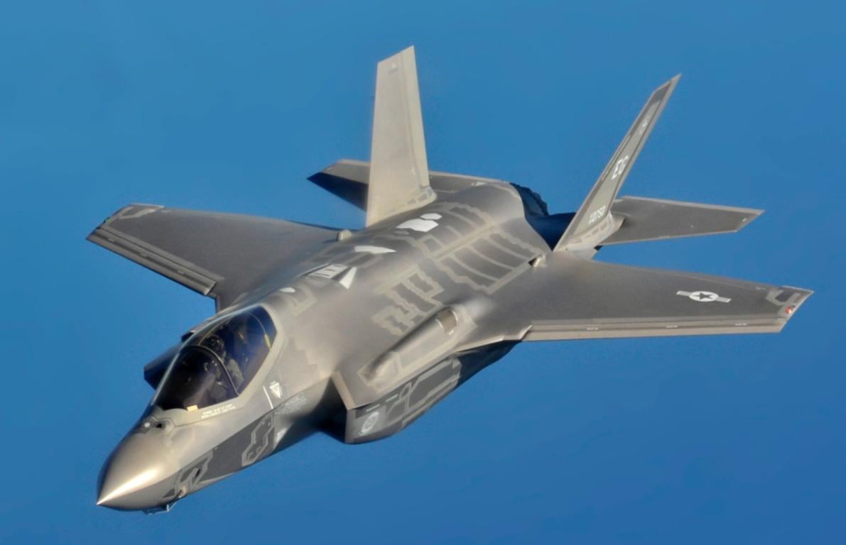 США потеряли десятки самолетов, вертолетов и дронов в войне с Ираном: новые данные Конгресса США потеряли десятки самолетов, вертолетов и дронов в войне с Ираном: новые данные Конгресса
