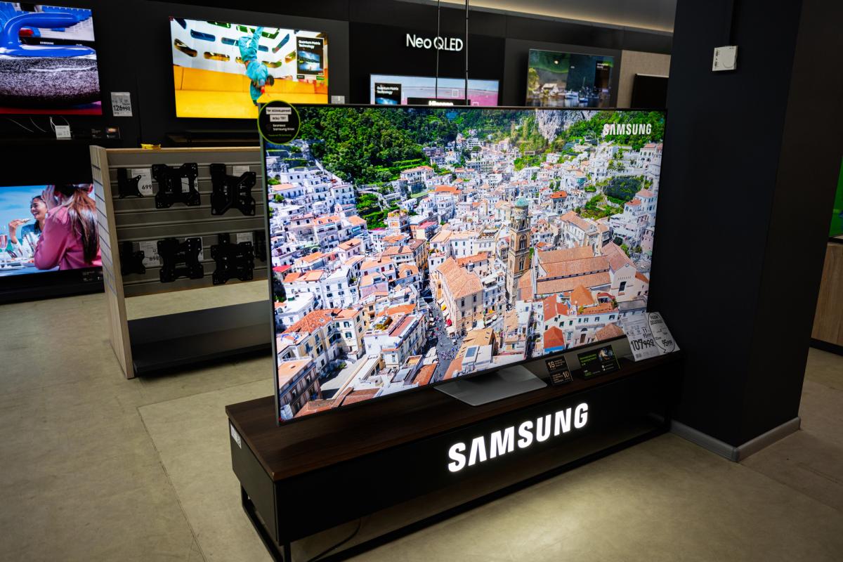 Samsung обещает 7 лет обновлений для телевизоров: что предлагают LG, Sony и другие Samsung обещает 7 лет обновлений для телевизоров: что предлагают LG, Sony и другие