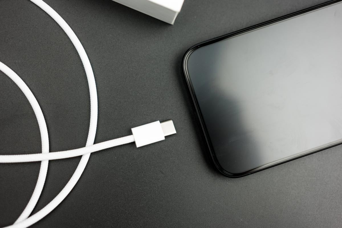 Названо найкращі та найгірші бренди кабелів USB-C: Samsung на останньому місці