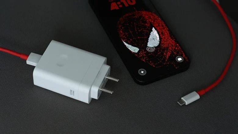 Чому не варто постійно вмикати режим енергозбереження на смартфоні: 4 приховані недоліки Чому не варто постійно вмикати режим енергозбереження на смартфоні: 4 приховані недоліки