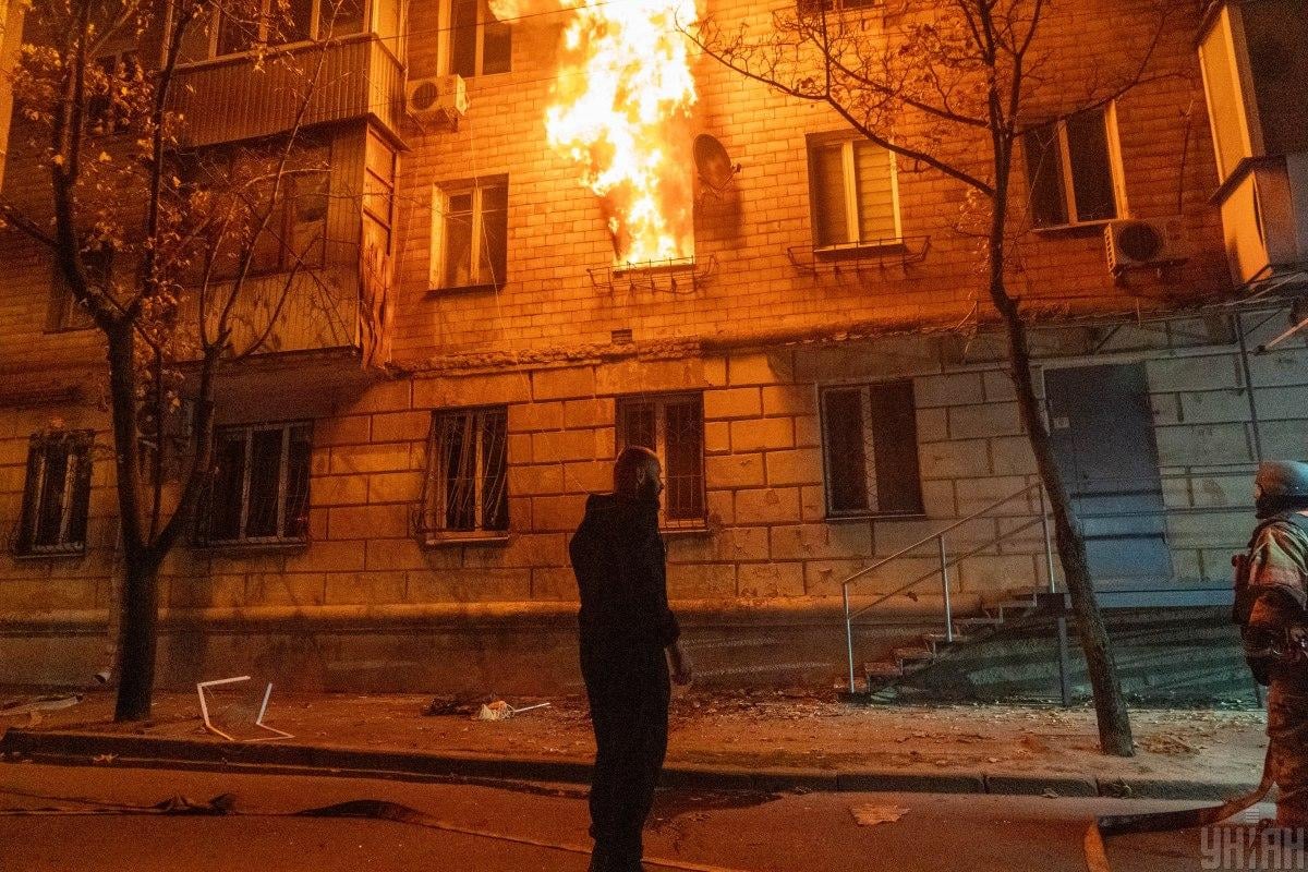 Армия РФ нанесла ракетный удар по Харькову: погибли два человека, есть раненые Армия РФ нанесла ракетный удар по Харькову: погибли два человека, есть раненые