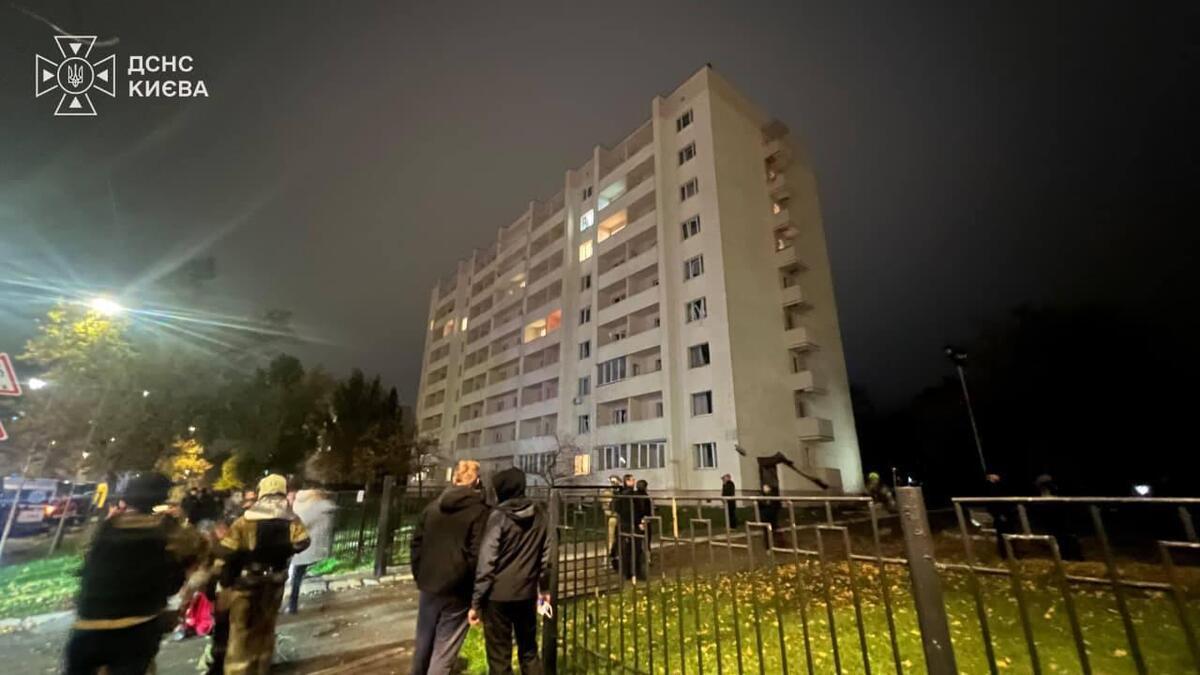 Росія атакувала Київ балістикою: Кличко повідомив, що більшість постраждалих - студенти Росія атакувала Київ балістикою: Кличко повідомив, що більшість постраждалих - студенти
