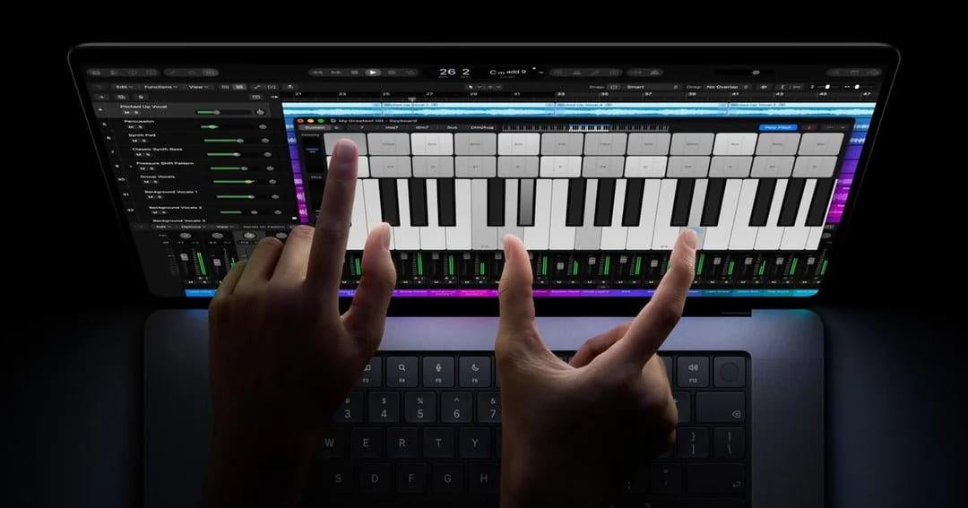 Новый MacBook Pro шокировал ценой: топовая версия стоит почти 700 000 грн