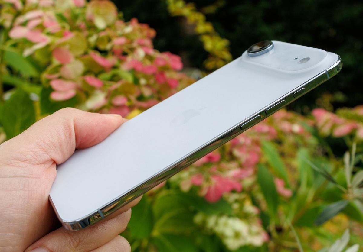 iPhone Air 2 розсекречено до анонсу: провальний смартфон отримає 3 важливі покращення iPhone Air 2 розсекречено до анонсу: провальний смартфон отримає 3 важливі покращення