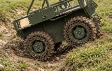 В Украине на 3D-принтере печатают шины для наземных дронов, которым не страшны проколы