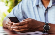 Названо 5 недорогих Android-смартфонів для тих, хто не любить великі екрани