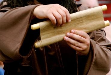 Чоловік купив старий документ за $2,48, а через рік продав майже за $478 тисяч