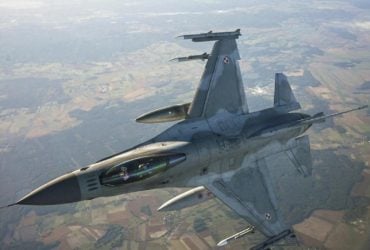 F-16 могут сбивать больше российских дронов, но есть одна проблема, - The National Interest