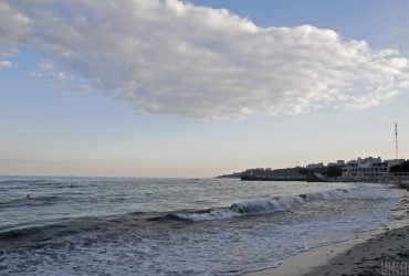 В Одесской области людям запретили приближаться к побережью: в ОВА объяснили причину