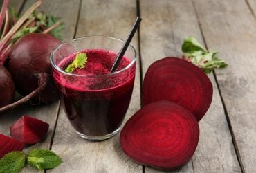 Свекольный сок сделает тренировку более продуктивной: когда лучше его выпить
