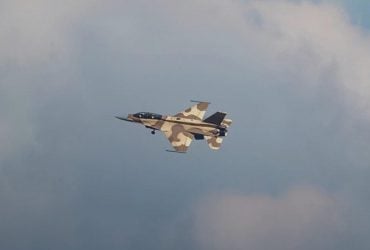 Найновіша версія F-16 виконала свій перший політ (фото)