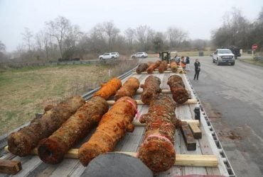 Робітники в річці натрапили на 19 гармат часів війни за незалежність США