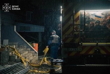 Одна людина загинула, пошкоджено медзаклад: у ДСНС показали наслідки удару РФ по Києву