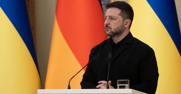Зеленський відповів, чи вдарить Україна по Керченському мосту